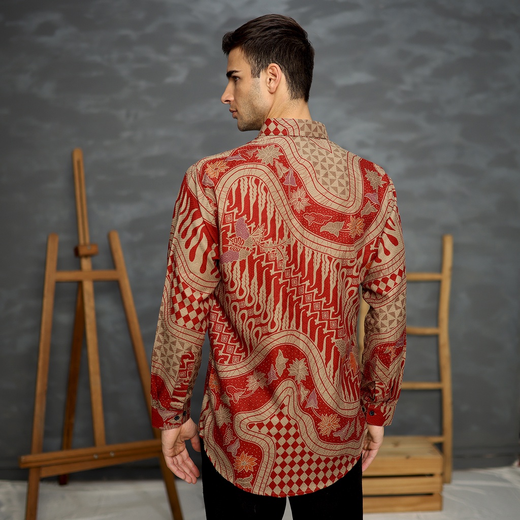 BAJU BATIK COUPLE Kemeja Celana Kulot Batik Pria Lengan Panjang Slimfit Premium Parang Kupu Merah 723249 Cap 72 - Baju Kemeja Atasan Pakaian Batik Couple Cople Pria Cowok Laki Laki Remaja Keluarga Lengan Panjang Modern Slimfit Premium Kekinian
