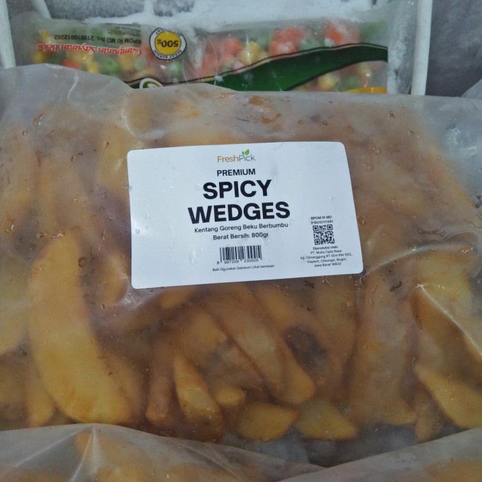 

Premium Spicy Wedges Kentang Goreng Beku Berbumbu 800gr
