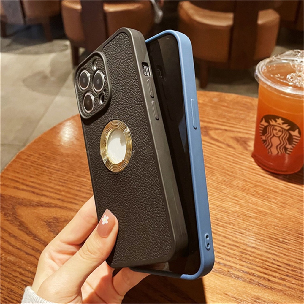 Casing Stylish Dan simple iPhone 14 Pro Max Plus case iPhone 13 ProMax 12 11 Pro Max Square Mewah premium Tertutup Penuh shockproof metal logo Lubang shockproof Perlindungan Tahan Banting soft case