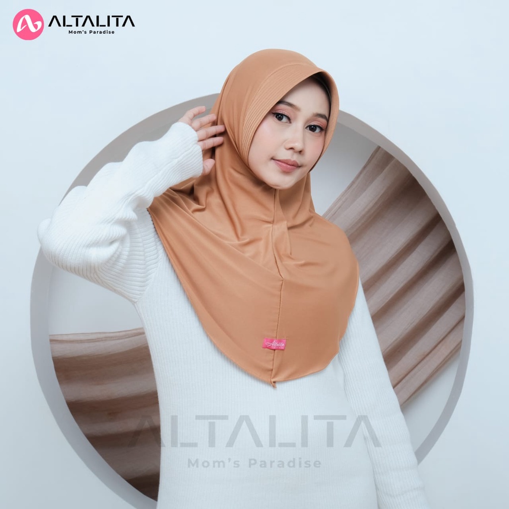 Altalita - Hijab Instan Qaila Penguin Kerudung Bergo Hamidah Ukuran M pet Tebal Bahan Jersey Premium Jilbab Sport Instant Menutup Dada Cocok Untuk Sekolah Olahraga Volly Futsal Senam dan Sehari-Hari