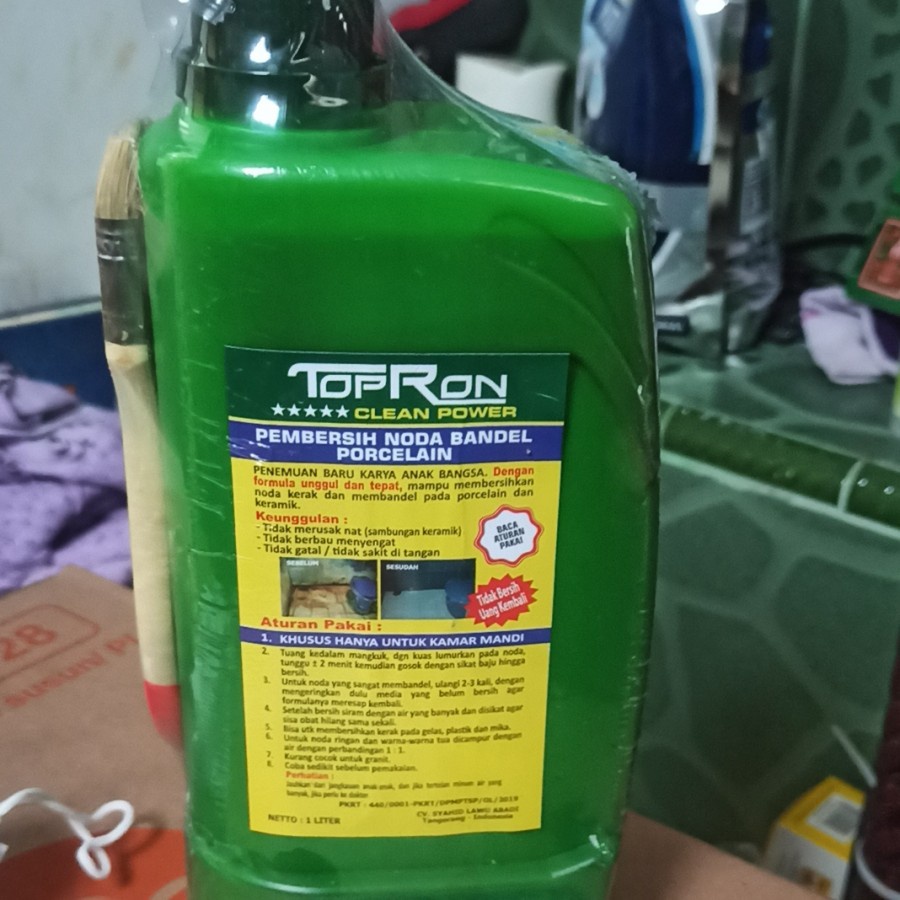 Cleantex Pembersih kamar mandi &amp; Porcelen Ukuran 1Liter