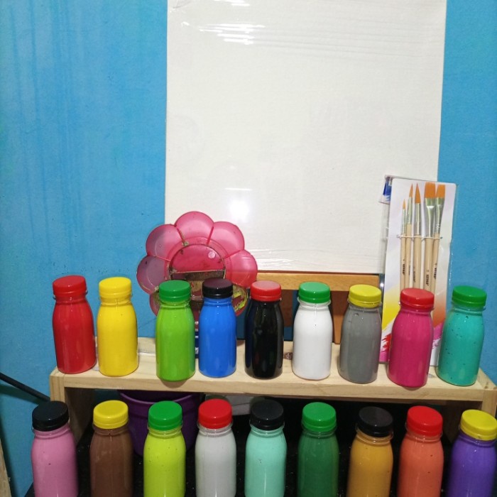 

DISKON WARNA/ paket hemat melukis(4 botol cat akrilik+bak cat+5kuas lukis& kanvas)