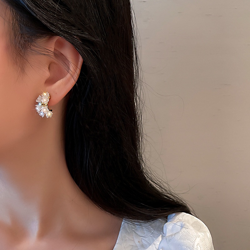 Anting Bunga Bulat Berlian Berkilau lady Korea