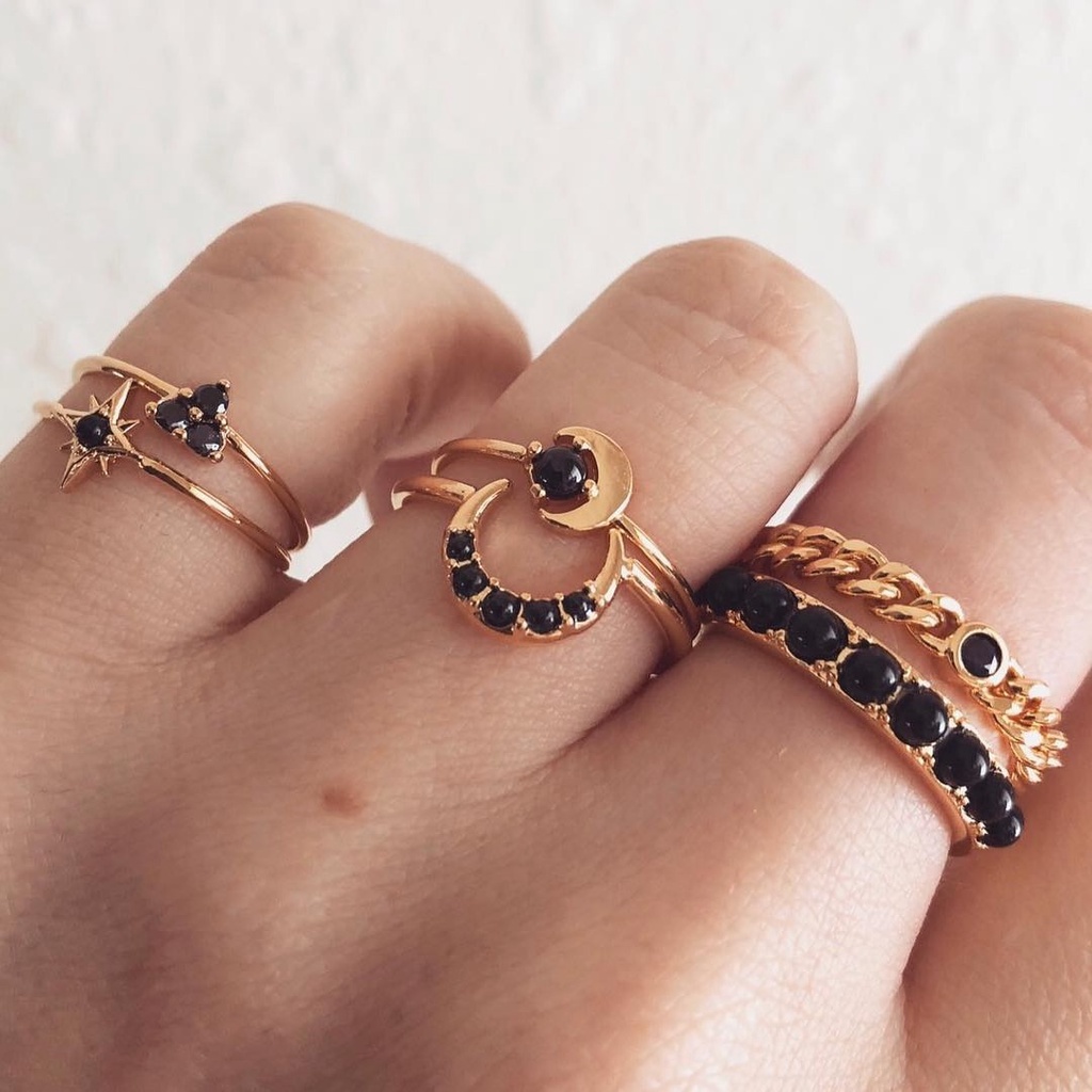 Temperamen Desain Rasa Retro Gaya Eropa Dan Amerika Set Dengan Cincin Permata Hitam, Cincin Bulan Bintang, 6-piece Set Cincin Cincin Gelang