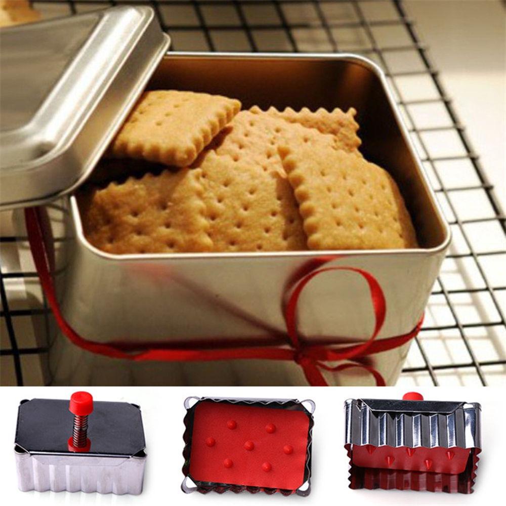 [Elegan] Cetakan Kue Kering Coklat Pastry Dekorasi Kue Biscuit Cutting Baking Mold