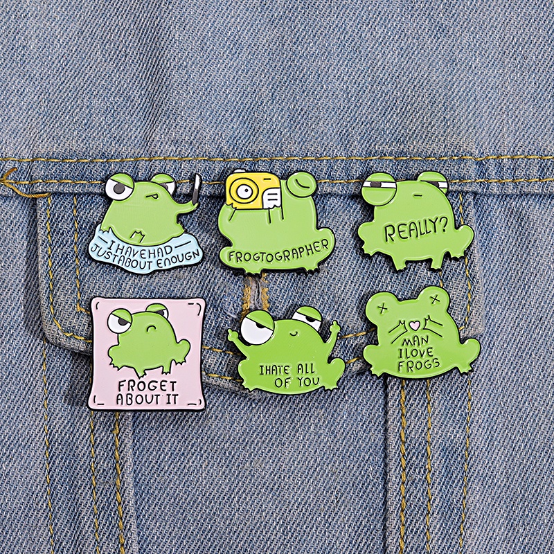 Lucu Gerakan Lucu Katak Bros Hewan Enamel Pin Kerah Denim Pin Anime Froggy Metal Badge Perhiasan Hadiah Untuk Teman