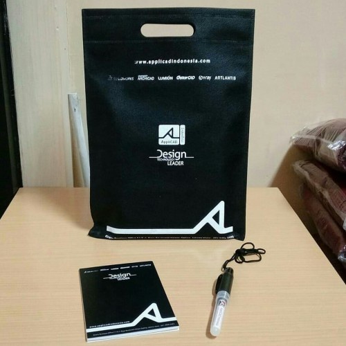 

Custom Seminar kit Murah / Paket Seminar Kit Ekonomis / Souvenir Seminarkit Mahasiswa