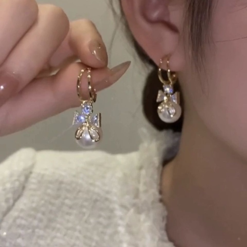 Popular Simple New Sweet Pearl Bow Knot Earrings S925 Silver Needle Inlaid Diamond Net Red Earrings Fashion Design Sense CANDY JEWELRY