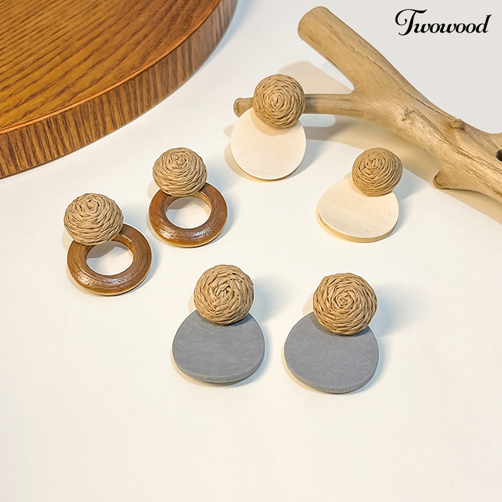 Twowood 1pasang Ear Studs Retro Rustic Gaya Simple Kasual Artistik Kayu Cincin Berongga Raffia Straw Splicing Wanita Anting Untuk Pacaran