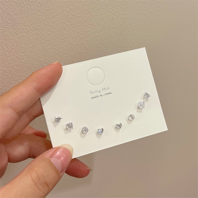 4pasang/set Gadis Fashion Jantung Stud Earrings Set Berlian Imitasi Alloy Stud Earrings Set