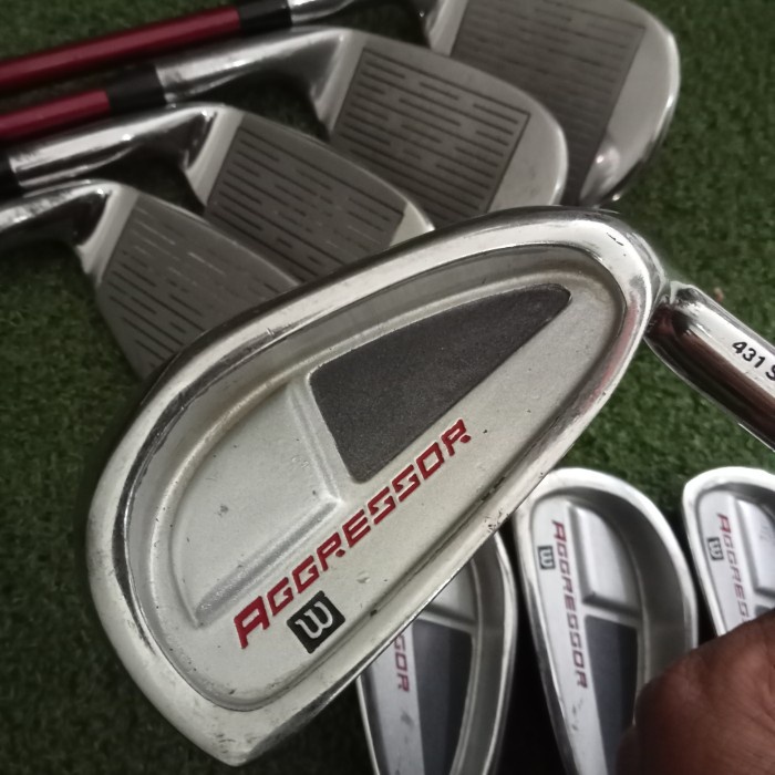 STIK GOLF IRON SET WILSON AGGRESSOR