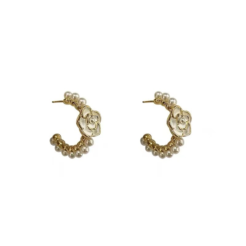 Anting Mutiara Bunga Camelia Putih Vintage Wanita Korea Tipe C Anting Wanita Hiasan Telinga Bunga