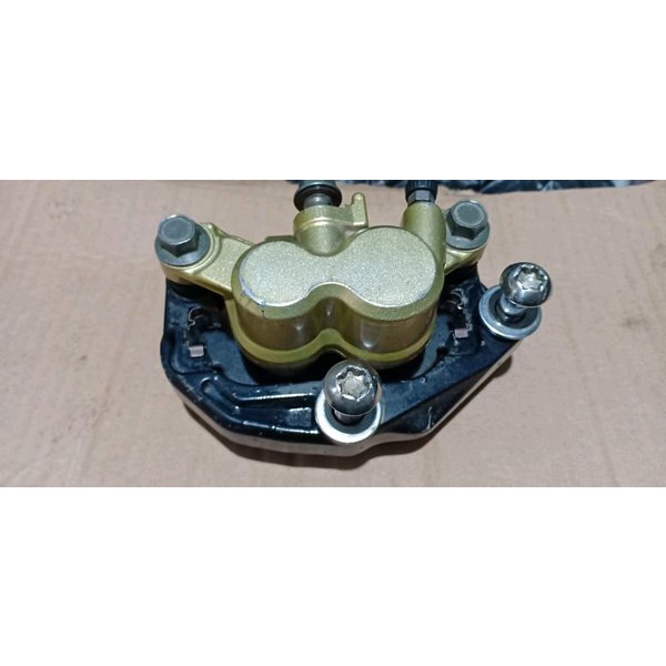 kaliper rem .pala babi .rem bagian bawah yamaha jupiter z original copotan pnp nouvo z .nouvo lele R