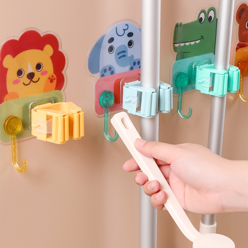 1pc Kartun Ada Punch Mop Rack Dengan Kait Lucu Rumah Plastik Yang Dipasang Di Dinding Mulus Mop Clip Holder