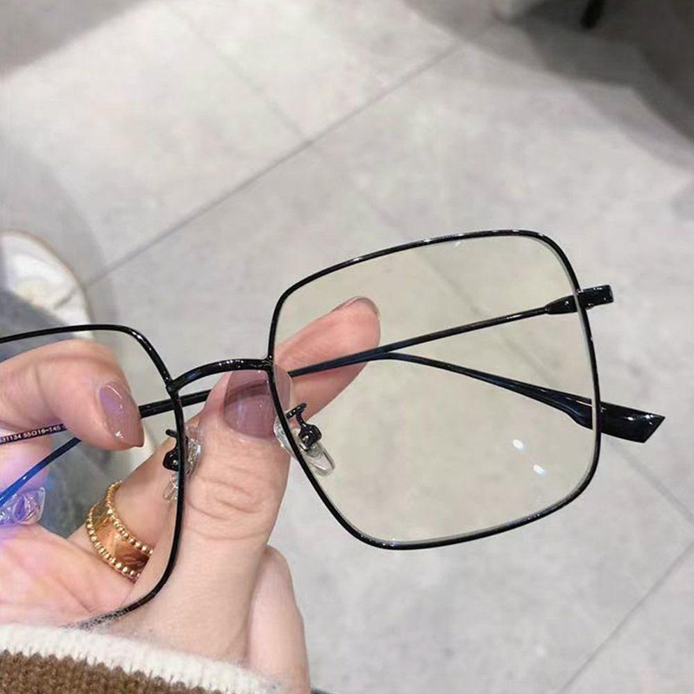 Nanas Anti-Cahaya Biru Kacamata Kantor Tahan Lama Pelindung Mata Bingkai Ultra Ringan