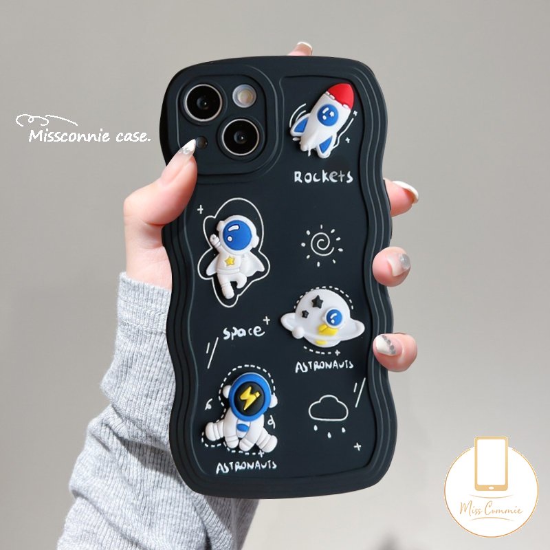 Case Redmi A1 12C 9 10A 10 9T 10C 9A A1+9C NFC Redmi Note11 9 8 11Pro 11s 10 10s 9s 10Pro Max PO CO X3 NFC Pro M3 Mi 11T Pro Kartun Boneka 3D Lucu Astronot Antariksa Sarung Tepi Wavy