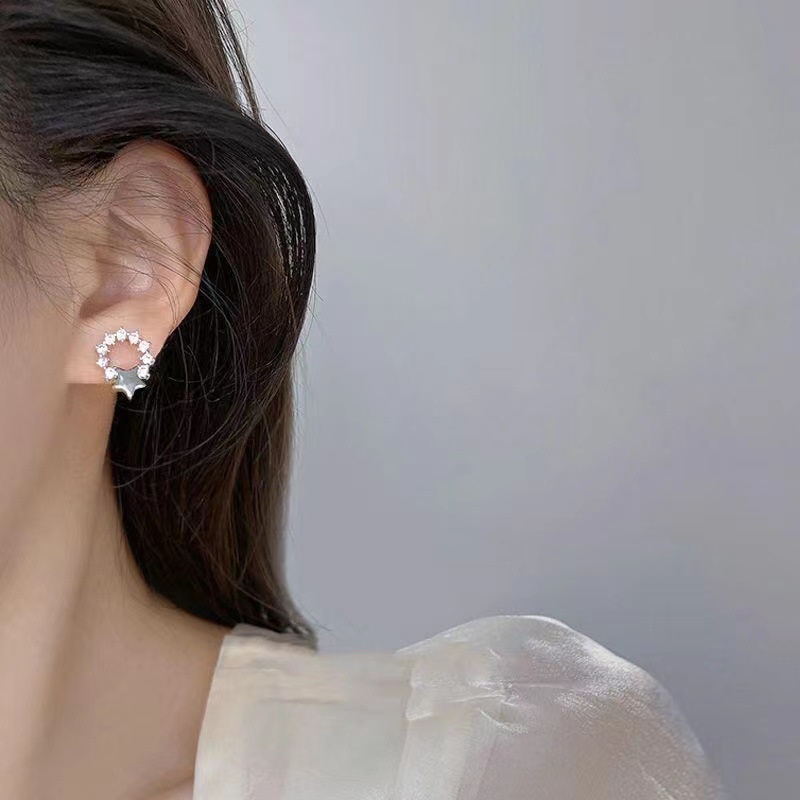 Versi Korea Dari Anting Niche Jarum Silver S925 Hati Berlian Warna Indah Untuk Wanita