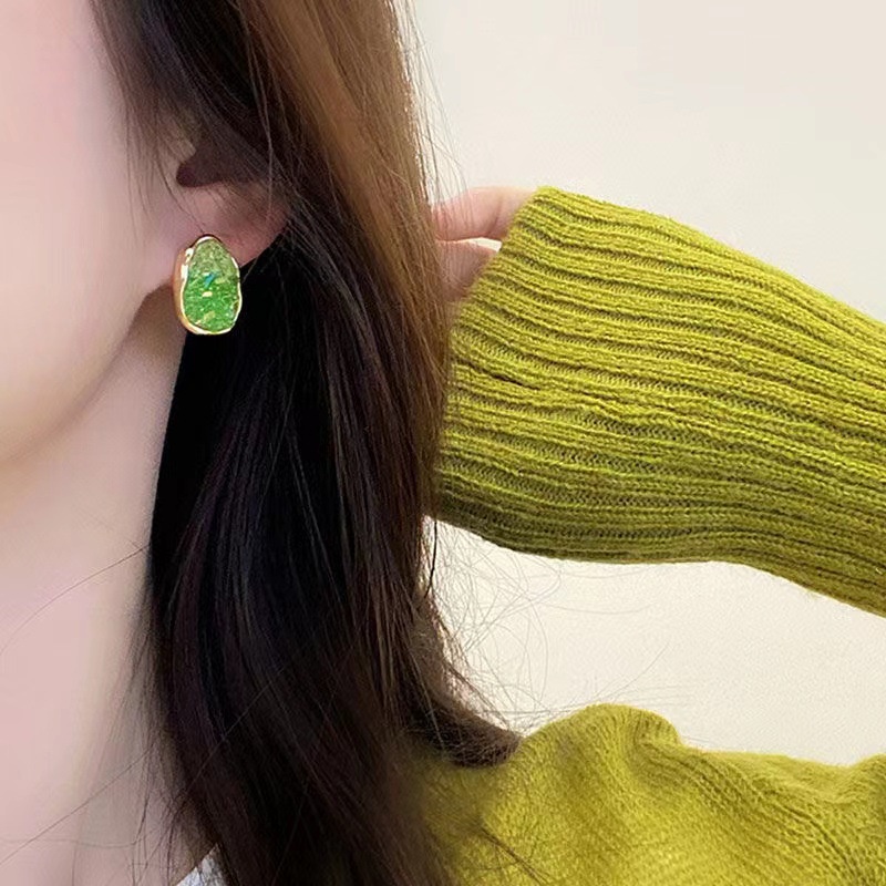 2023an Anting Gaya Zirkon Kristal Tidak Teratur Wanita Korea Baru