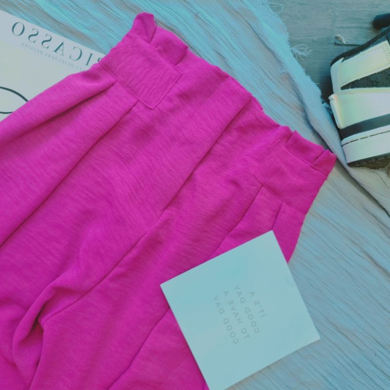 Cindy Kulot HIghwaist Crinkle Airflow