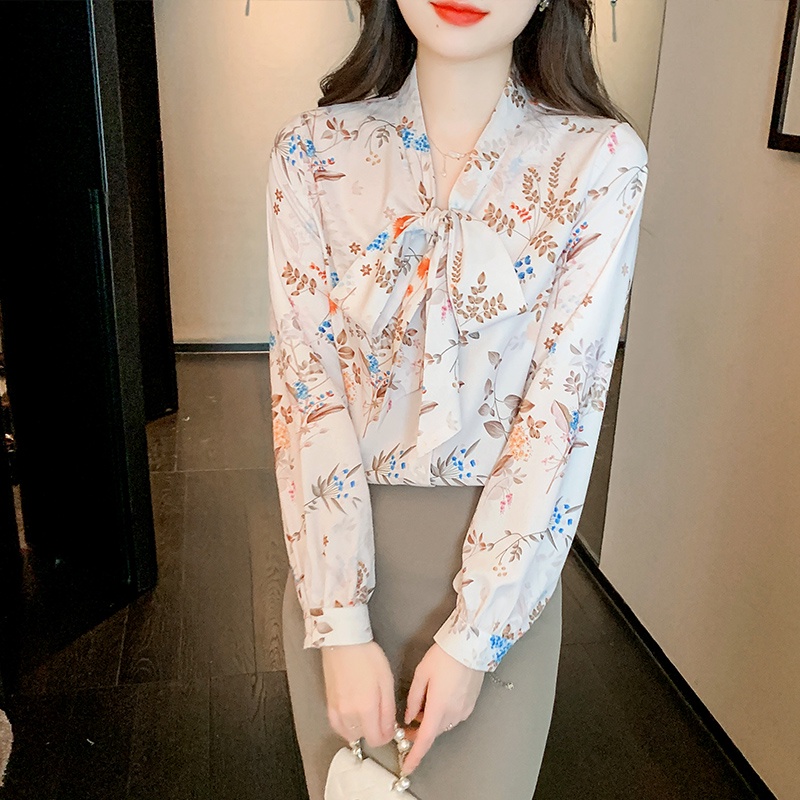 New Fashion Korea Style Lengan Panjang Blus Wanita Musim Panas Casual Blouse Motif Bunga Bahan Sifon Warna Atasan Kemeja Wanita