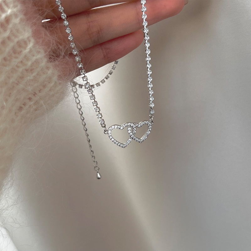 Kalung Hati Hollow Choker Rantai Kristal Silver Manis Untuk Aksesoris Perhiasan Wanita