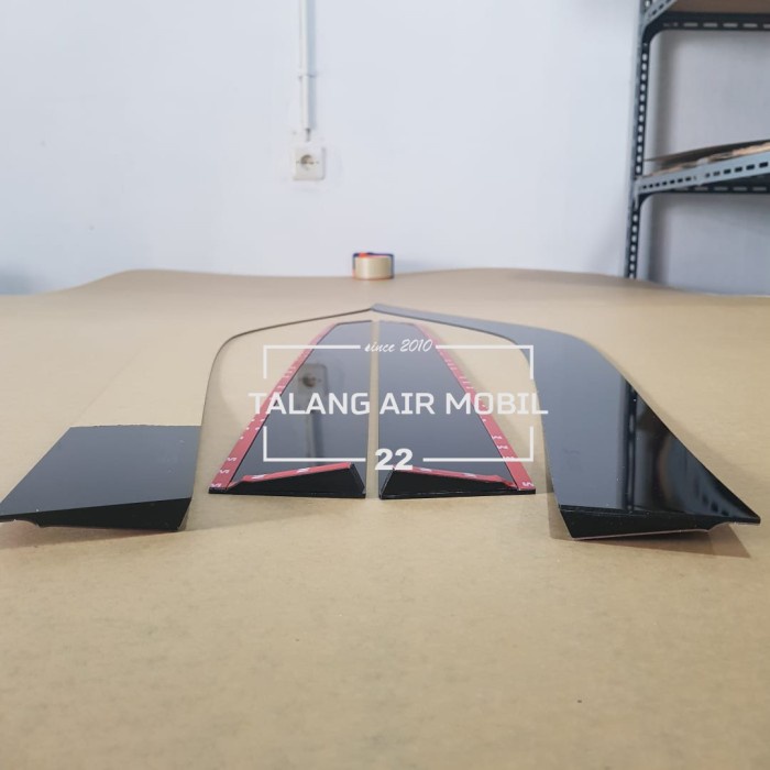 Talang Air Mobil Suzuki SPRESSO Flat Slim 3M