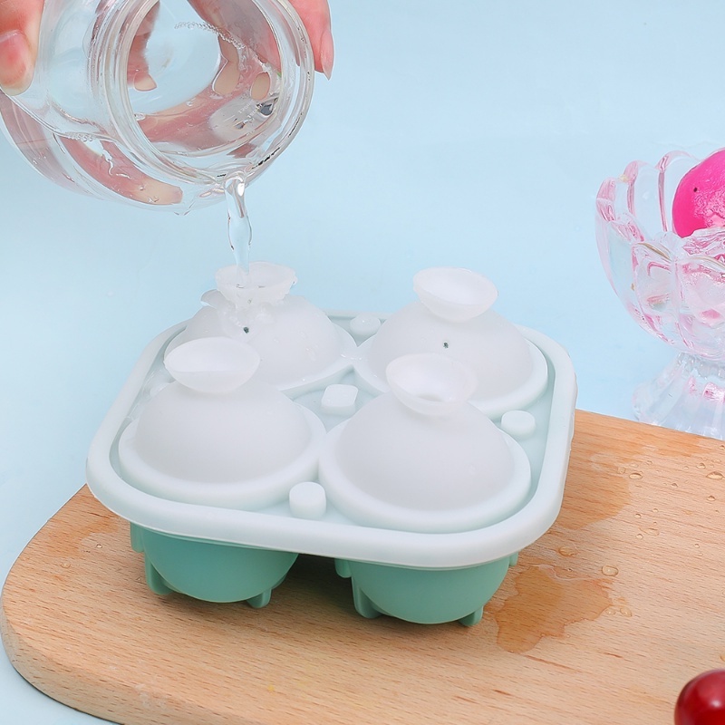 Aksesori Dapur Reusable Food Grade Silicone Mold 4rongga Buah Yoghurt Whisky Ice Mold Alat Pembuat Es Krim Ice Cream Besar Untuk Es Batu Dengan Tutup Bentuk Bunga Mawar Ice Ball Tray