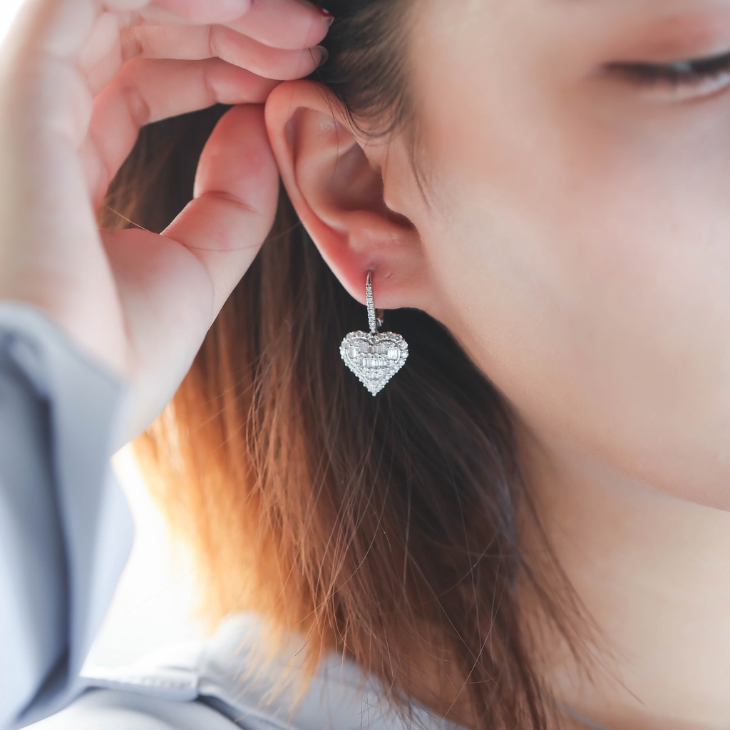 Goldkingdom Aksesoris Perhiasan Fashion Ready Stock Niche Desain Tangga Berbentuk Hati Persegi Peach Hati Bor Penuh Mosang Bor Perempuan Telinga Stud