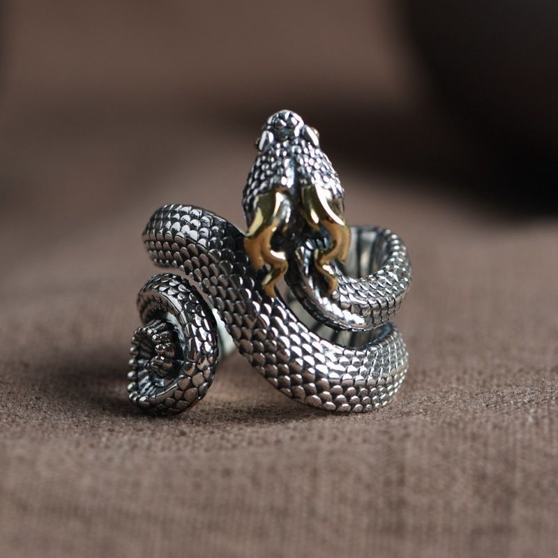 Cincin Ular Vintage Gaya Punk Untuk Pria Wanita/Gothic Tiga Dimensi Berlebihan Snake Ring Perhiasan Fashion