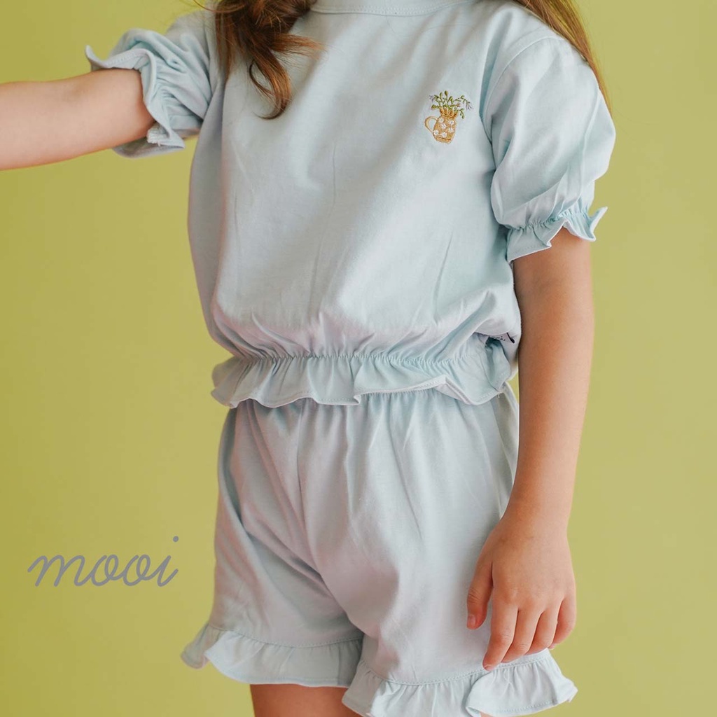 Mooi Yoora Ruffle Set / Setelan Anak Perempuan