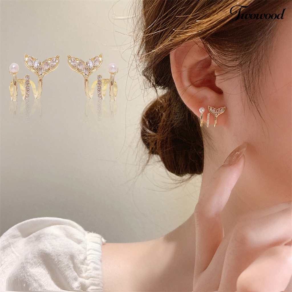 Twowood 1pasang Manset Telinga Non-Piercing 3cakar Gloss Tinggi Mutiara Imitasi Fishtail Desain Fashion Perhiasan Sparkling Cubic Zirconia Cartilage Earrings Untuk Perjamuan