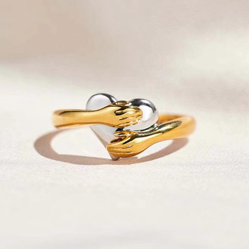 Cincin Couple Tangan Love Hugging Vintage Warna Emas Untuk Pria Dan Wanita