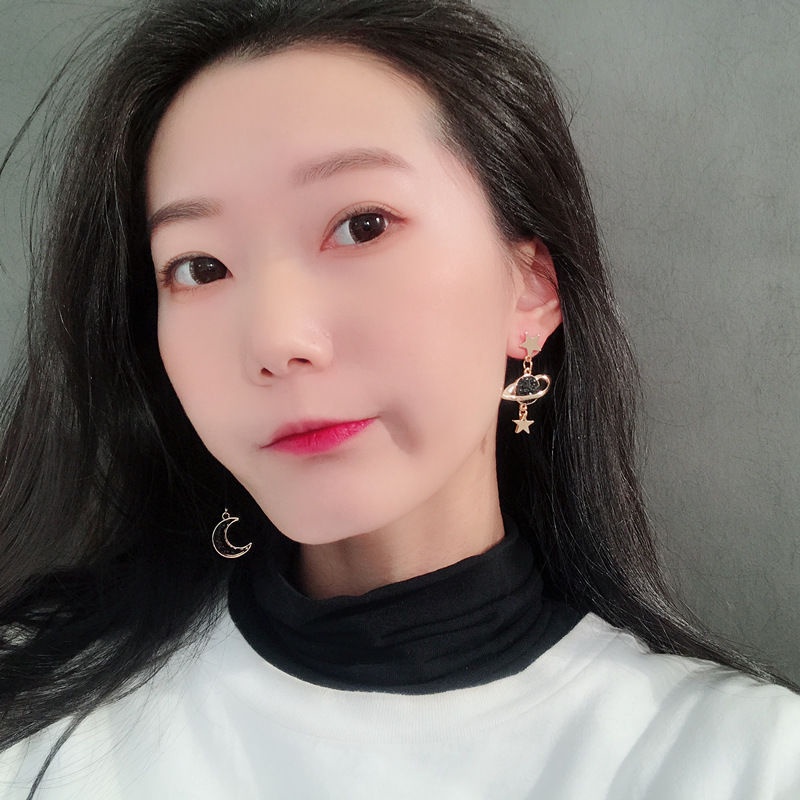 Korea Korea Hypoallergenic Bulan Bintang Asimetris Gaya Panjang Kepribadian Temperamen Perempuan Anting Kecil Anting Anting Earrings