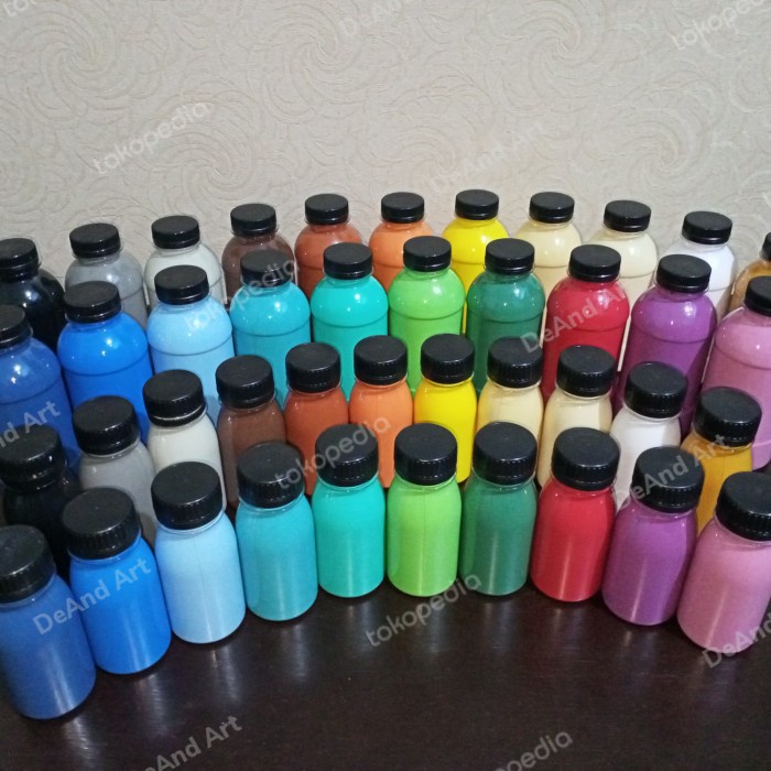 

DISKON SHOPEE/ cat lukis acrylic 90gr