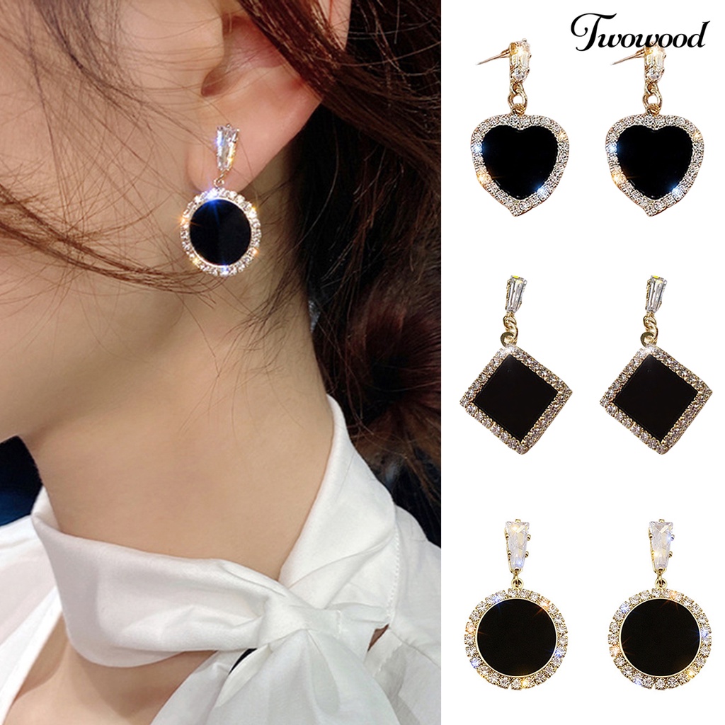 Twowood 1pasang Anting Pejantan Bersinar Perak-Jarum Geometris Menjuntai Electroplating Temperate Dekorasi Eye-catching Hitam Bulat Berlian Imitasi Anting-Anting Aksesoris Pakaian