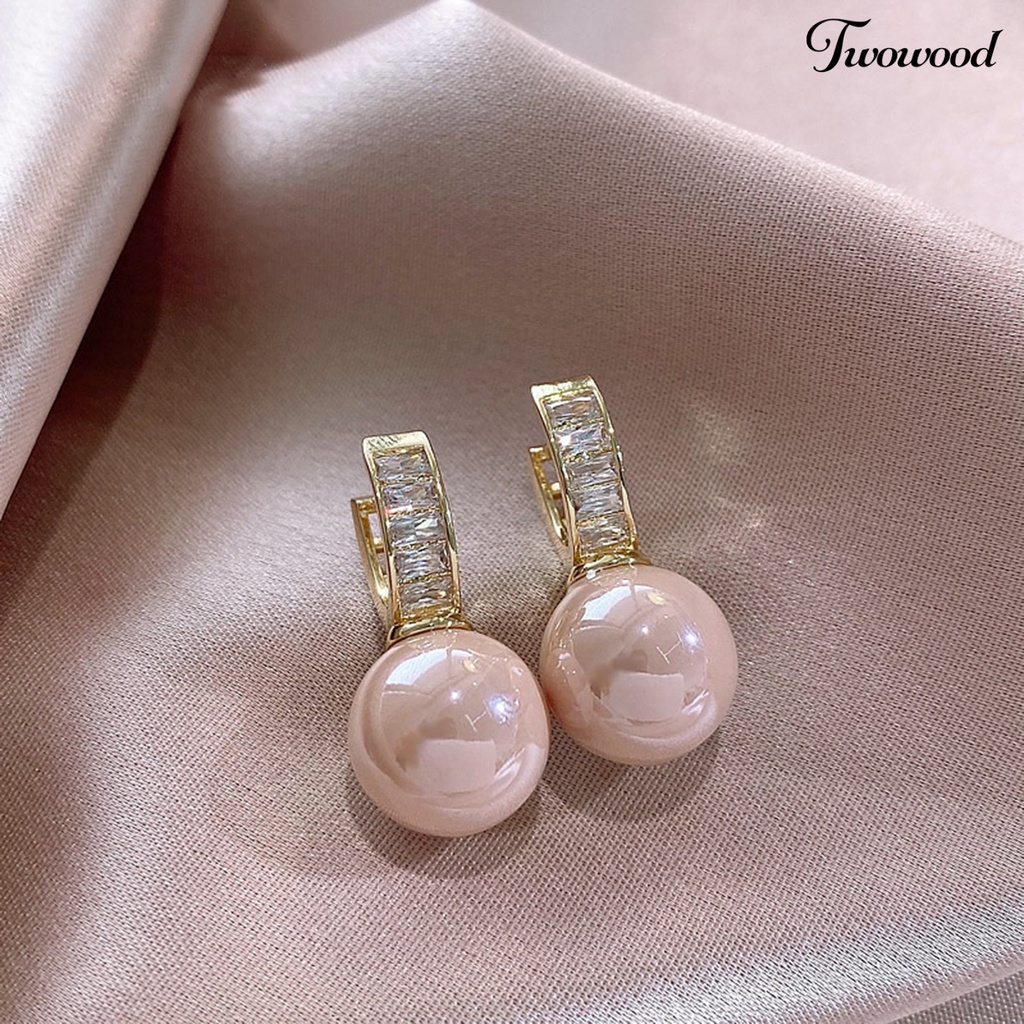 Twowood 1pasang Drop Anting Gaya Perancis Retro Hollow U Shape Elegan High Gloss Mutiara Imitasi Wanita Earrings Fashion Perhiasan