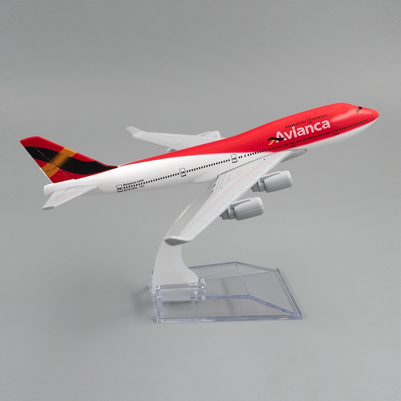 Colombia Avianca Airlines Boeing 747 Aircraft Model B747 Diecast Metal Plane Airplane Aviation Collection Toy