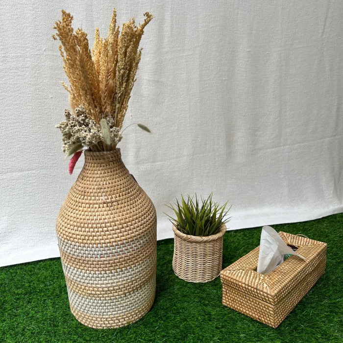 GUCI ROTAN / Vas Rotan / Vas Bunga Rotan / Guci Anyaman Rotan VR06