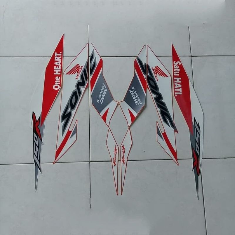 Striping sticker lis body honda sonic 150r 2019 2020 2021 2022 se merah putih