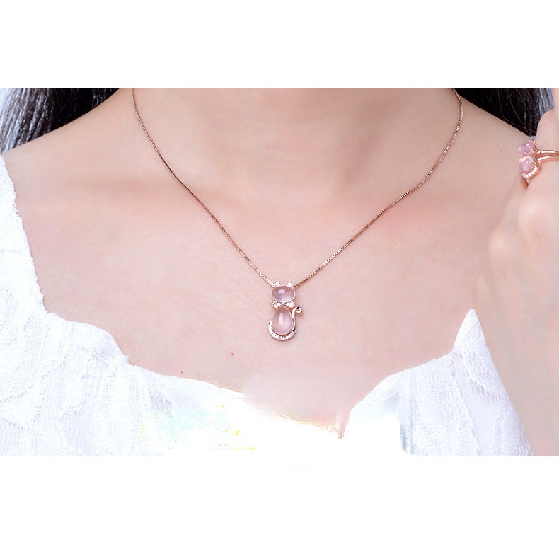 Goldkingdom Fashion Perhiasan Aksesoris Ready Stock Korea Kalung Lapis Rose Gold Furong Batu Bubuk Kristal Kucing Wanita Liontin Kalung Rantai Perhiasan Liontin
