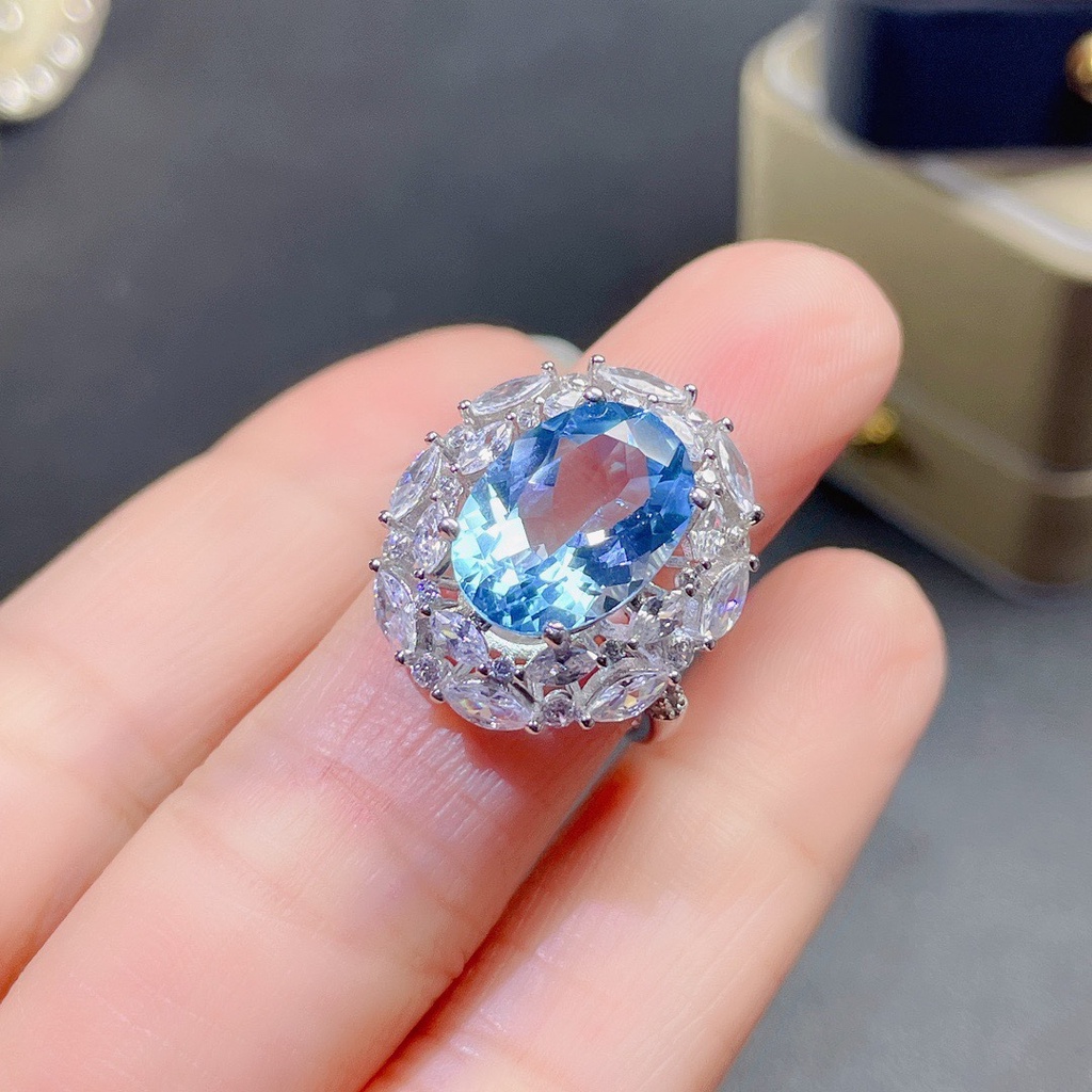 Goldkingdom Aksesoris Perhiasan Fashion Ready Stock Natural Swiss Blue Topaz Cincin Wanita &amp;#039; s Grup Fashion Jepang Dan Korea Dengan Berlian Karbon Tinggi Pembukaan Warna Harta Karun.