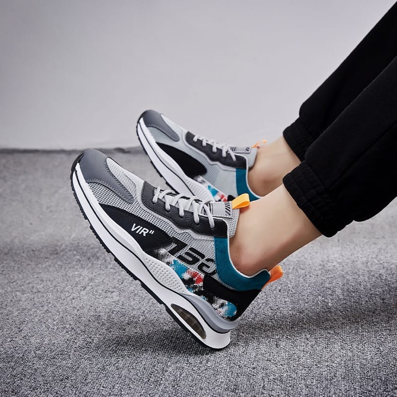 &quot;FREE BOX&quot;LV0228 Sepatu Sneakers Sport Pria  Motif VIR