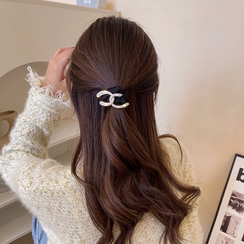 French Vintage Double C Letter Ikat Rambut Korea Ins Sederhana Dan Modis Hitam Usus Besar Tali Rambut Aksesoris Rambut Lucu