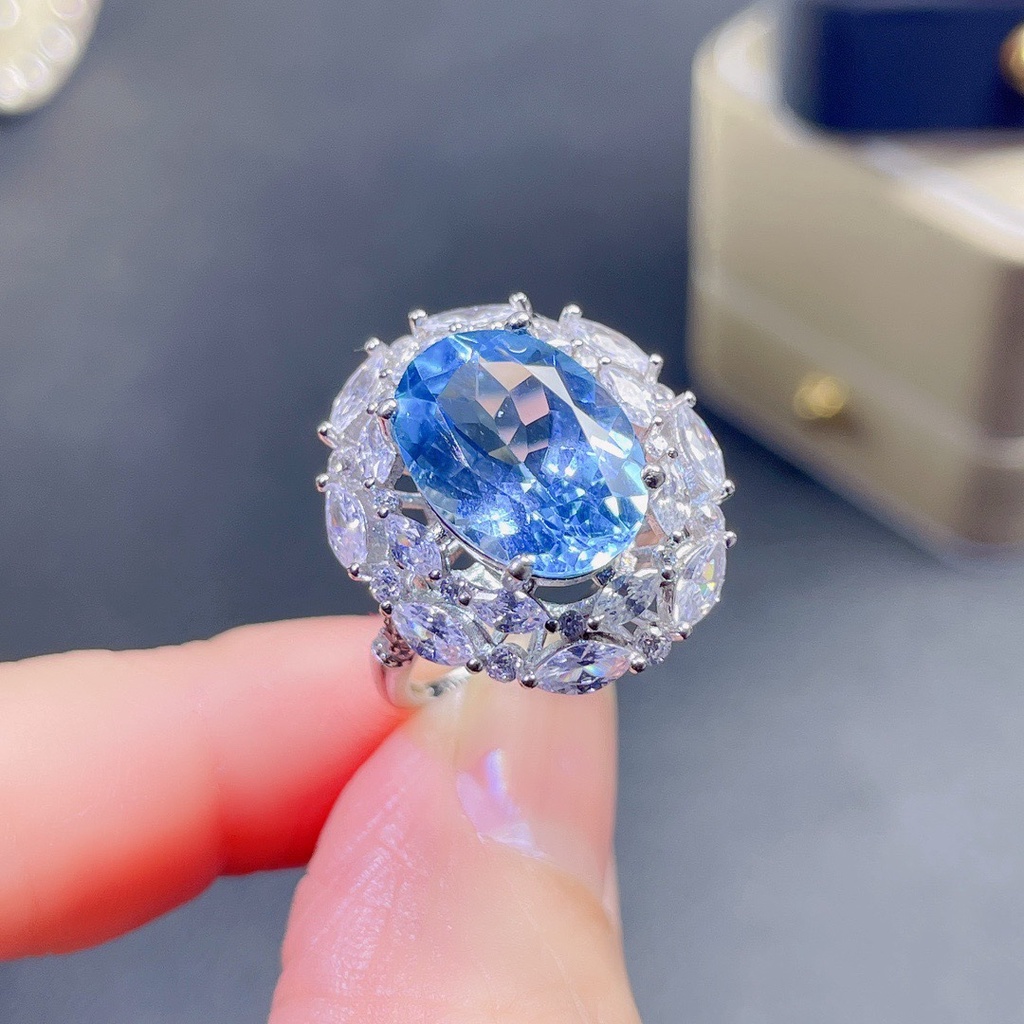 Goldkingdom Aksesoris Perhiasan Fashion Ready Stock Natural Swiss Blue Topaz Cincin Wanita &amp;#039; s Grup Fashion Jepang Dan Korea Dengan Berlian Karbon Tinggi Pembukaan Warna Harta Karun.