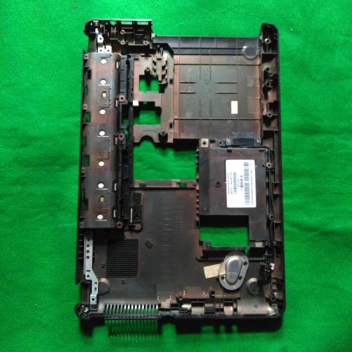 Casing Kesing Case Bawah Laptop HP CQ 43