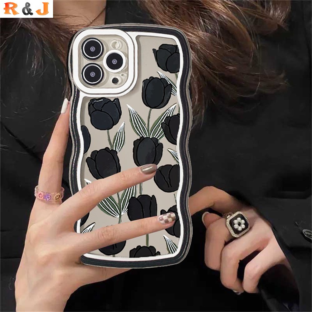 Soft Case OPPO A17 A57 2022 A16 A16K A15 A54 A12 A5S A7 A94 A93 A3S A11k A53 A31 A52 A92 A37 F9 A1K A76 A36 5F A9 2020 NFC Hitam Tulip Gelombang Pinggir Fasion TPU Silikon Phone Cover