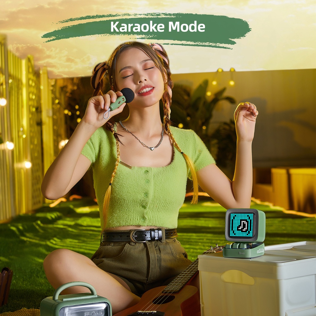 Divoom Ditoo-Mic Pixel Art Speaker Bluetooth Portabel untuk PC dengan Mikrofon Karaoke Nirkabel, Bluetooth 5.0, Desain Retro