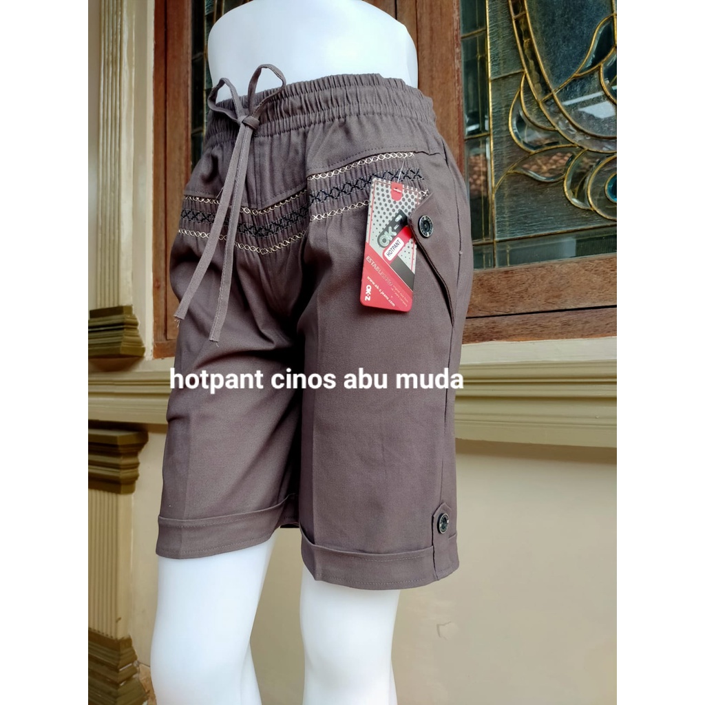 Celana Hotpants Bordir Skoder Bahan Twill Combed Jumbo dan Standart