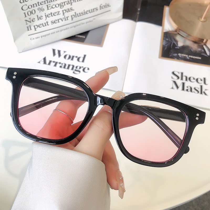 Papaozhu Korea Bingkai Hitam Pink Shade Lens Blush Sunglasses Untuk Wanita Perempuan Kacamata Kecantikan Trendy Eyewear Daily