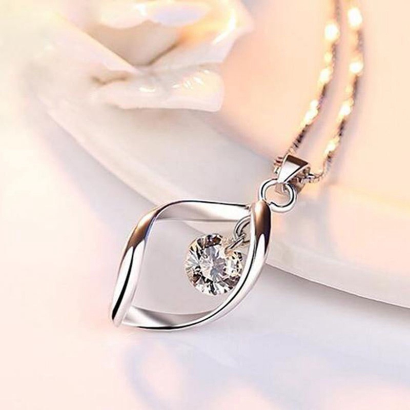 Fashion Dikontrak Wanita Kalung Kreatif Kristal Cubic Zirconia Geometris Berbentuk Liontin Kalung Pernikahan Tren Perhiasan